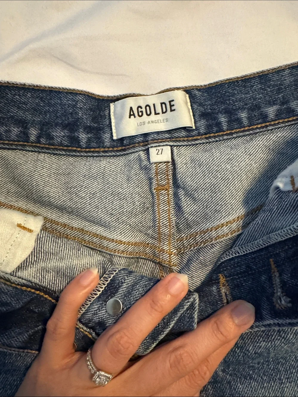 Agolde High-Rise Button-Fly Jean Shorts in Blue Wash - Picture 3 of 4